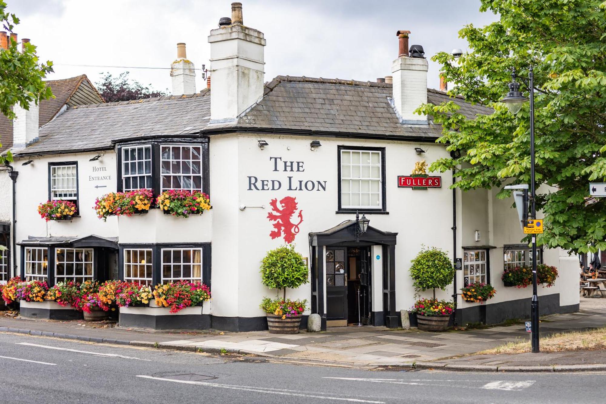 The Red Lion Hotel Hillingdon Exterior foto